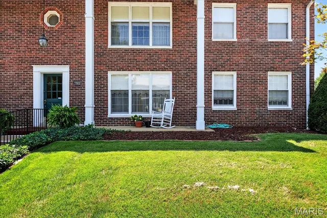$149,500 | 7522 Claymont Court, Unit 3, Belleville, IL 62223