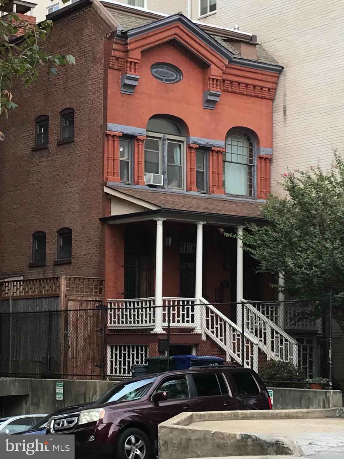 1212 12th Street Northwest Washington, DC 20005 - Photo 2 of 52