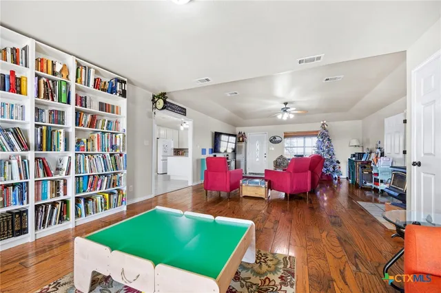 $650,000 | 18751 Highway 95, Holland, TX 76534