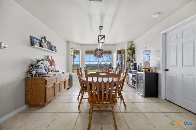 $650,000 | 18751 Highway 95, Holland, TX 76534