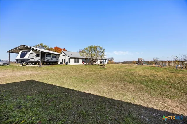 $650,000 | 18751 Highway 95, Holland, TX 76534