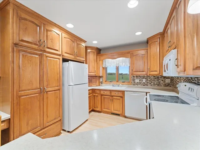 $499,900 | 3394 Church Road, Green Bay, WI 54311