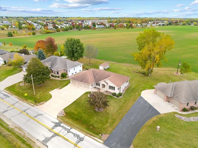 $499,900 | 3394 Church Road, Green Bay, WI 54311