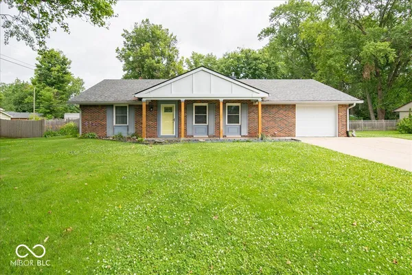 $335,000 | 1150 East Adams Drive, Franklin, IN 46131
