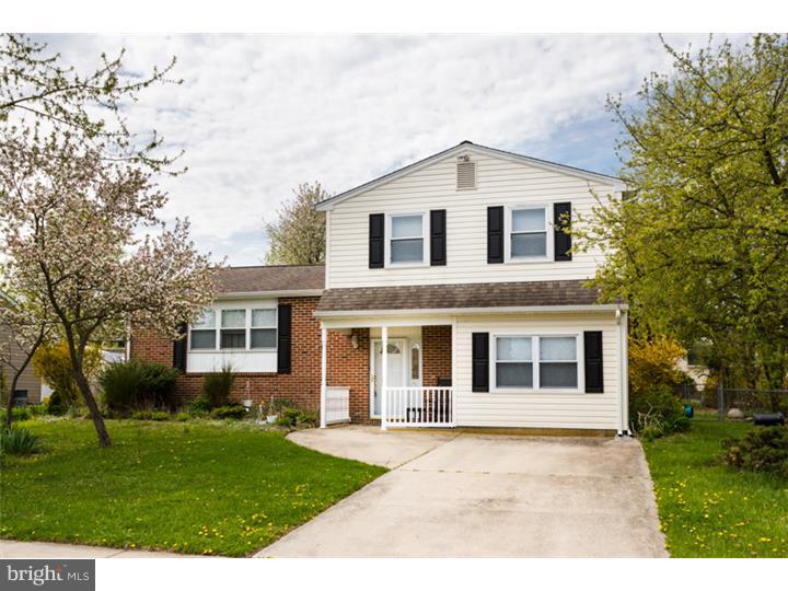 22 Hartford Road Sewell, NJ 08080 - Photo 2 of 25