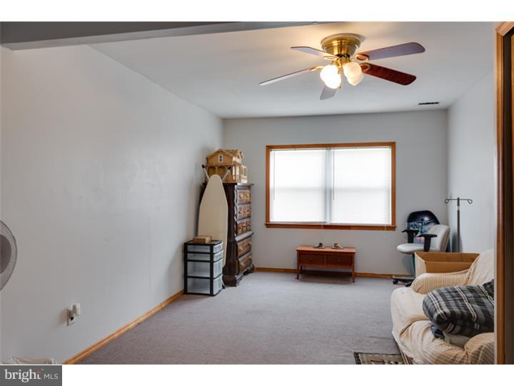 22 Hartford Road Sewell, NJ 08080 - Photo 14 of 25