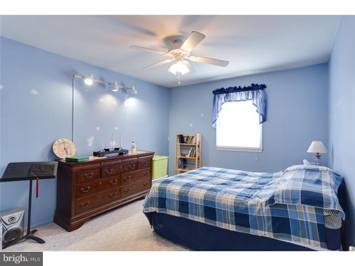 22 Hartford Road Sewell, NJ 08080 - Photo 20 of 25