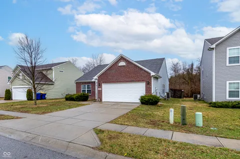 $250,000 | 5745 High Grass Lane, Indianapolis, IN 46235