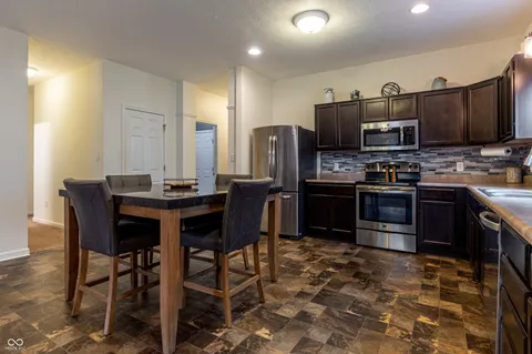 $250,000 | 5745 High Grass Lane, Indianapolis, IN 46235