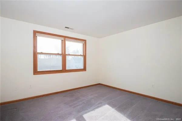 $2,250 | 2 Allspice Lane, Unit 2, Glastonbury, CT 06033