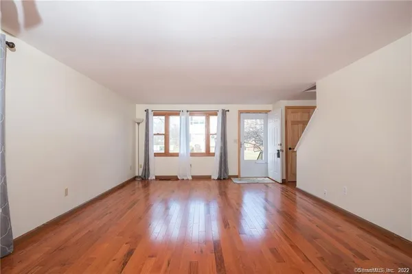 $2,250 | 2 Allspice Lane, Unit 2, Glastonbury, CT 06033