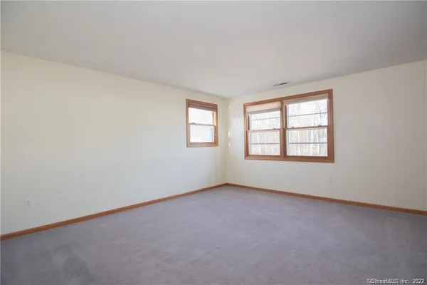 $2,250 | 2 Allspice Lane, Unit 2, Glastonbury, CT 06033