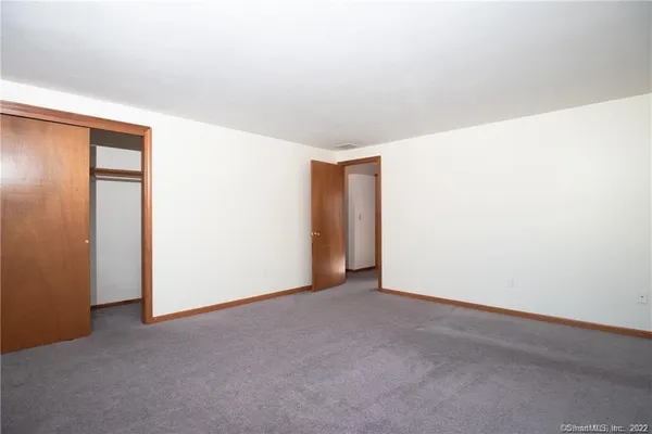 $2,250 | 2 Allspice Lane, Unit 2, Glastonbury, CT 06033