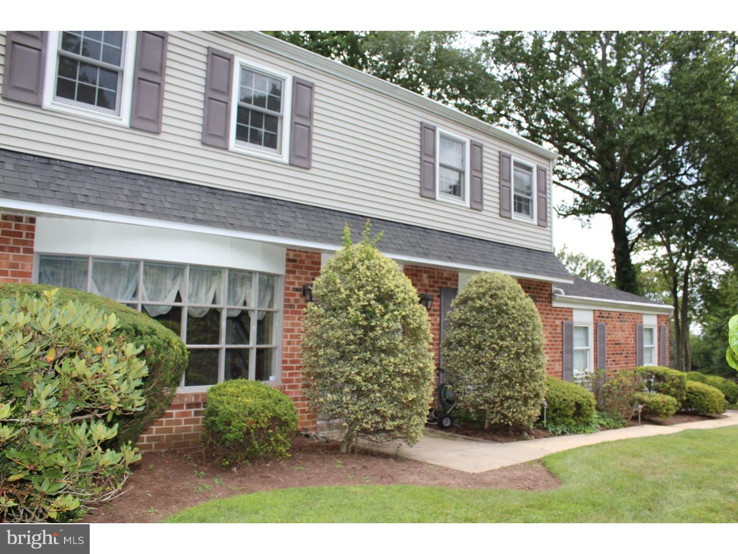 3 Elliott Road Broomall, PA 19008 - Photo 2 of 25 Gallery Image 2