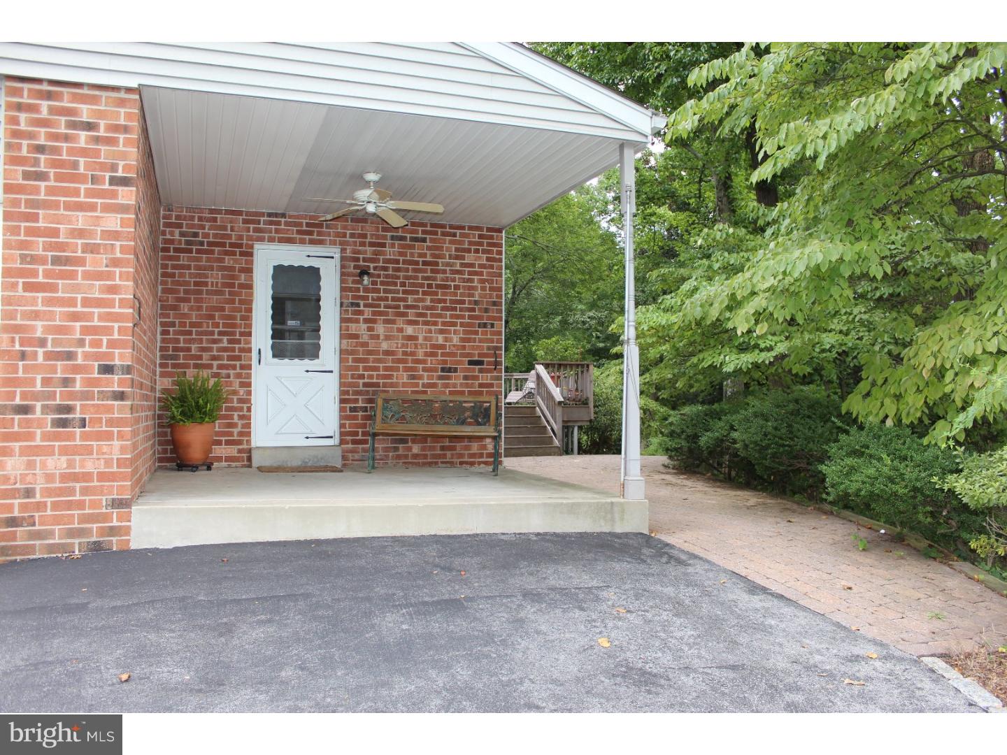 3 Elliott Road Broomall, PA 19008 - Photo 4 of 25 Gallery Image 4