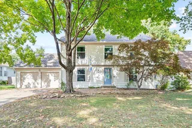 $449,000 | 12100 West 103rd Terrace, Overland Park, KS 66215