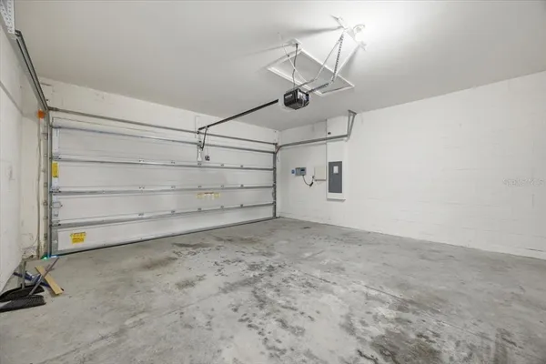 $2,100 | 289 Gina Lane, Davenport, FL 33837