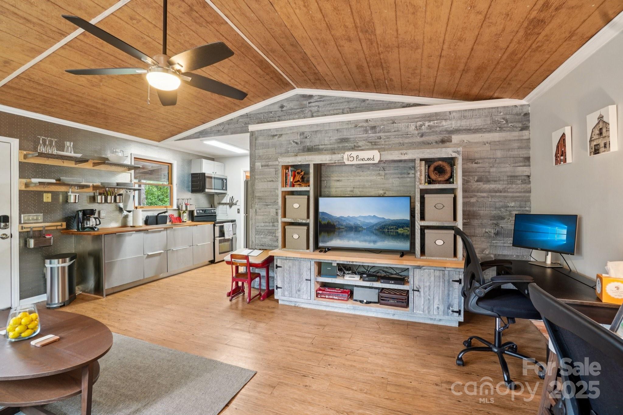 15 Pinewood Road Asheville, NC 28805 - Photo 7 of 36 Gallery Image 7