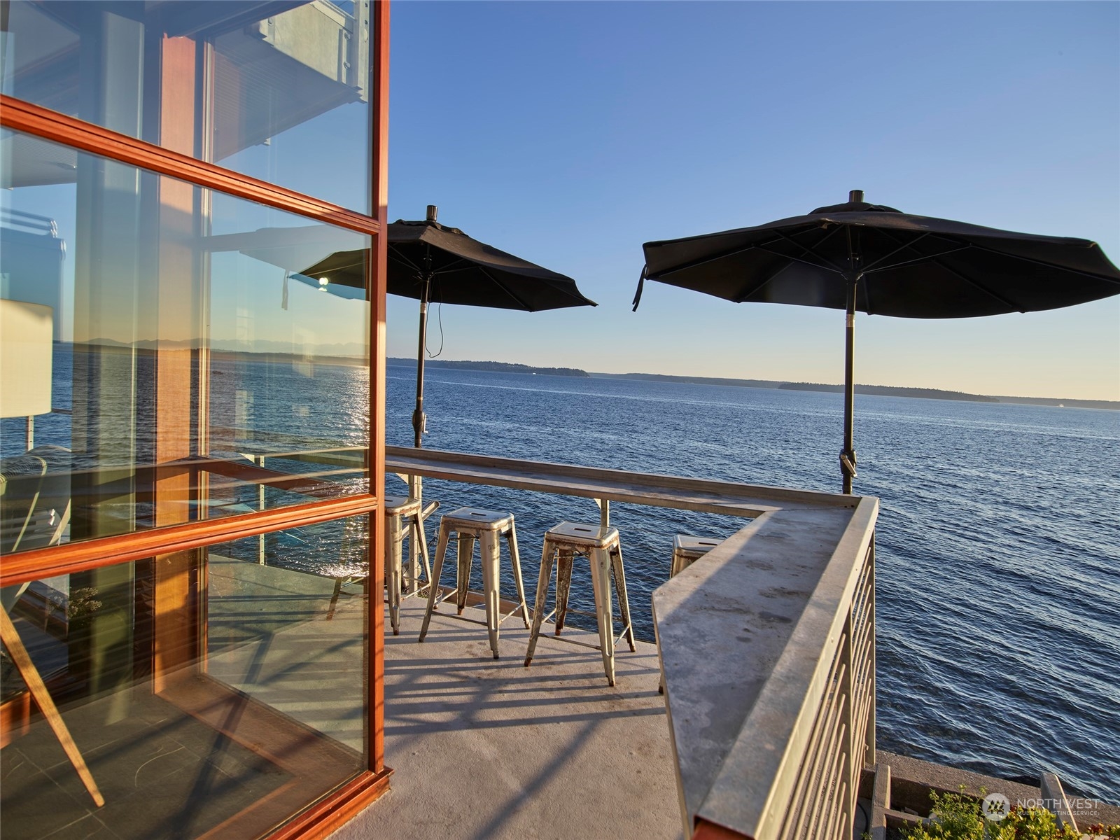 4141 Beach Drive Southwest Seattle, WA 98116 - Photo 4 of 31 a balcony with view of an outdoor space