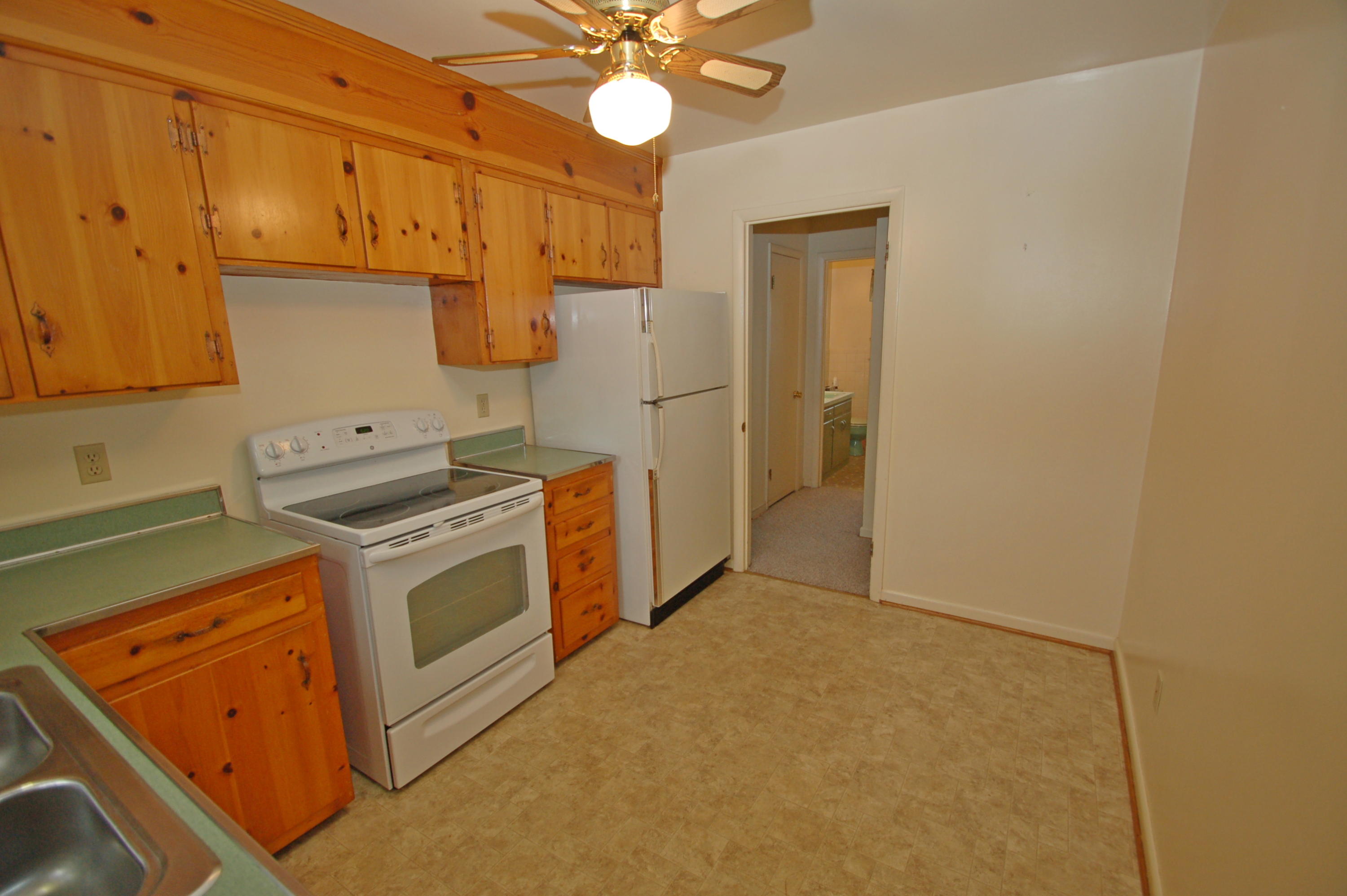 6715 Laban Road Roanoke, VA 24019 - Photo 5 of 28 005(1)