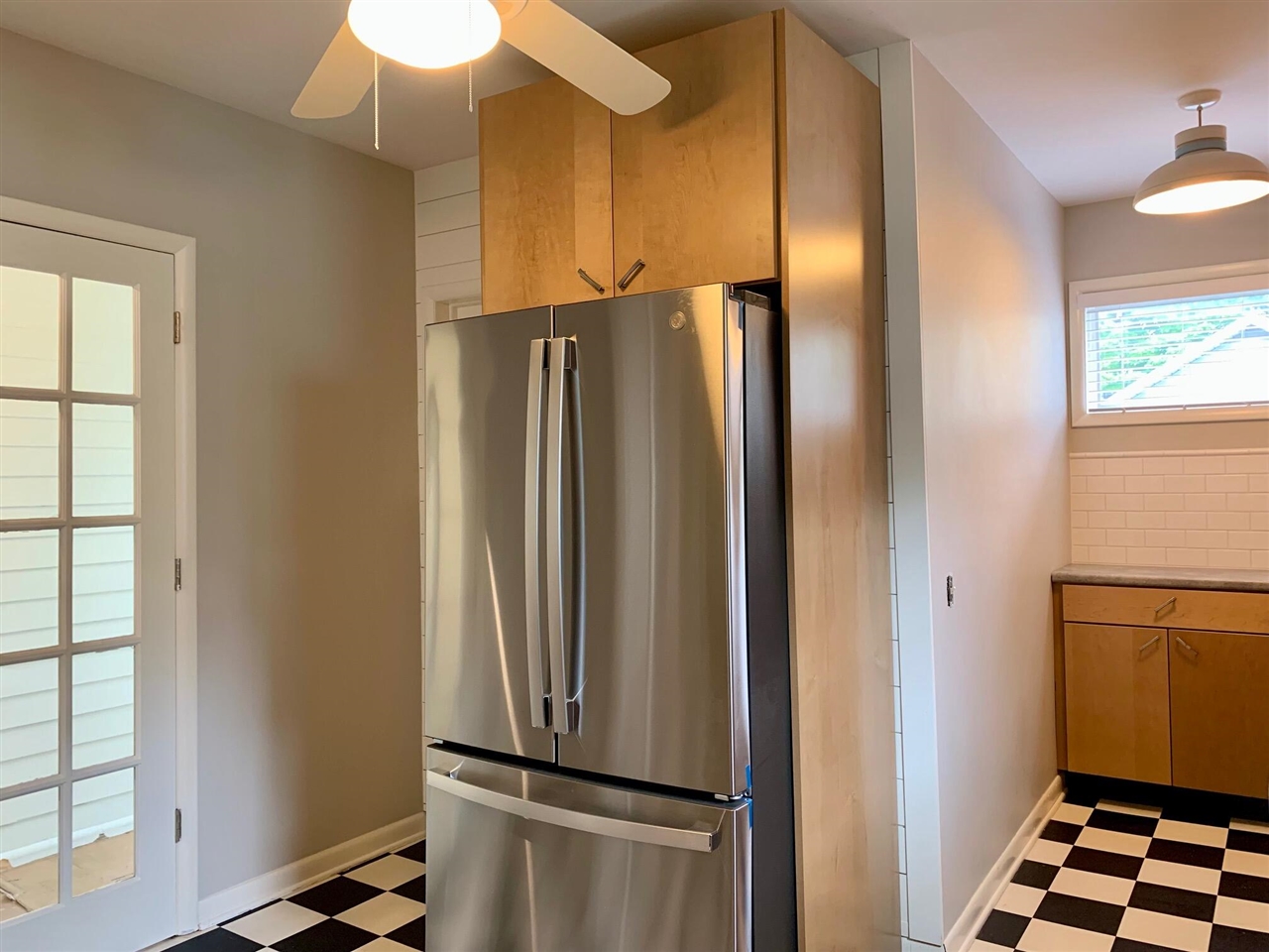 413 North Rath Avenue Ludington, MI 49431 - Photo 12 of 35