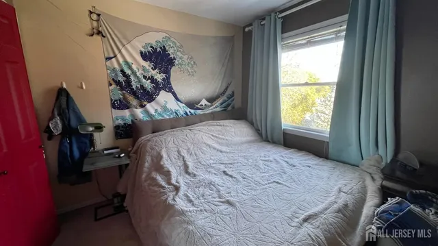 $690,000 | 102 Gracey Street, Edison, NJ 08817