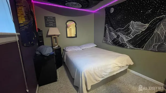 $690,000 | 102 Gracey Street, Edison, NJ 08817