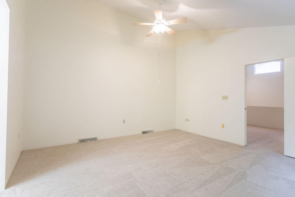 1407 Kenzie Road Pittsburgh, PA 15205 - Photo 17 of 42 Gallery Image 17