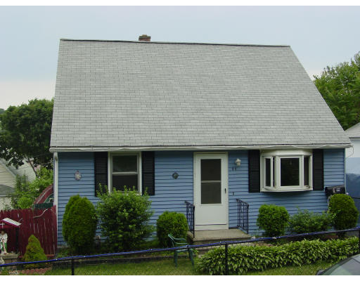44 Chilmark Street Worcester, MA 01604 - Photo 1 of 4 Gallery Image 1