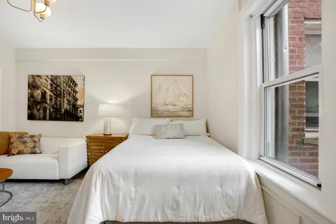 $238,500 | 1954 Columbia Road Northwest, Unit 308, Washington, DC 20009