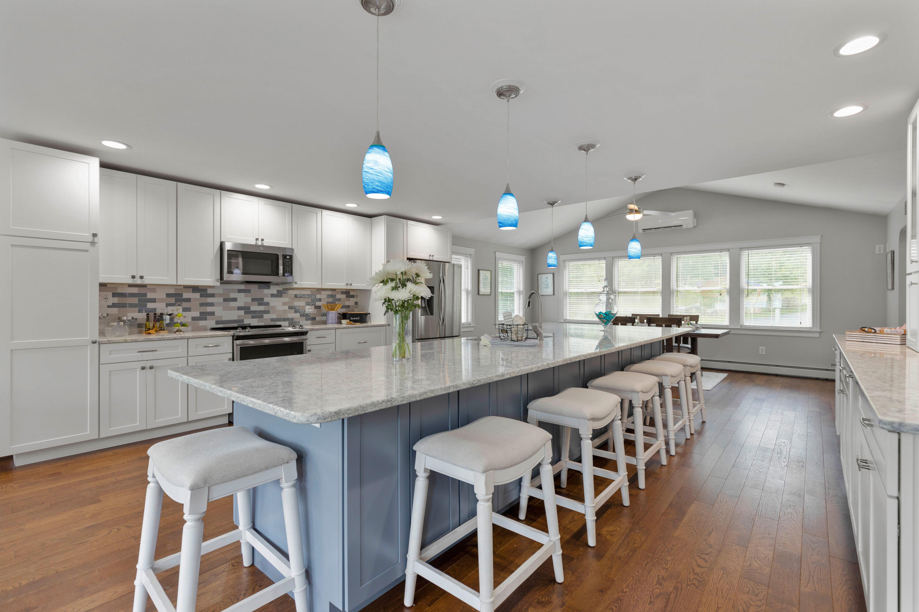49 Leisure Point Road Standish, ME 04084 - Photo 9 of 89 Kitchen