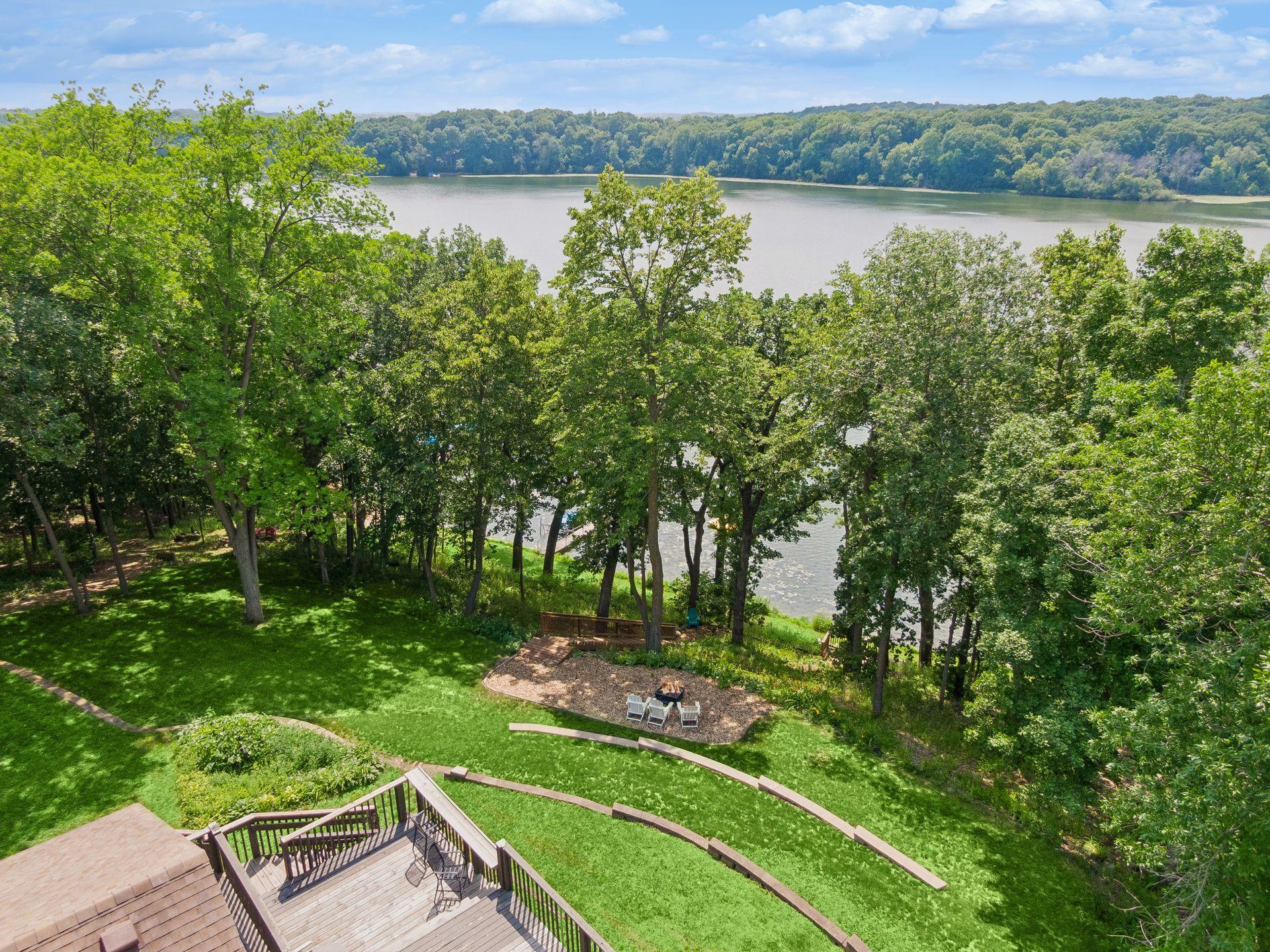 7080 Rolling Acres Road Excelsior, MN 55331 - Photo 6 of 17