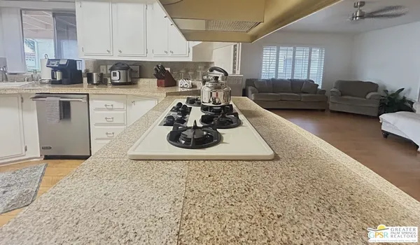$2,500 | 74584 Nevada Circle East, Palm Desert, CA 92260
