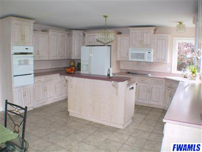 11129 Chestnut Ridge Court Fort Wayne, IN 46814 - Photo 4 of 20 Gallery Image 4
