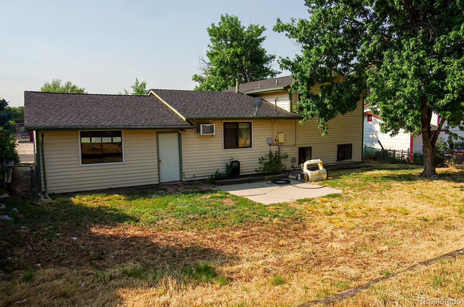 751 Elbert Street Denver, CO 80221 - Photo 4 of 17 Gallery Image 4