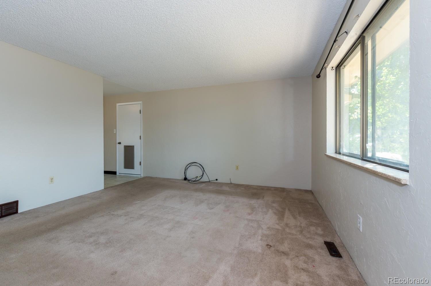 751 Elbert Street Denver, CO 80221 - Photo 6 of 17 Gallery Image 6