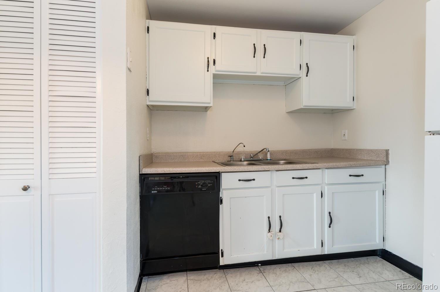 751 Elbert Street Denver, CO 80221 - Photo 10 of 17 Gallery Image 10