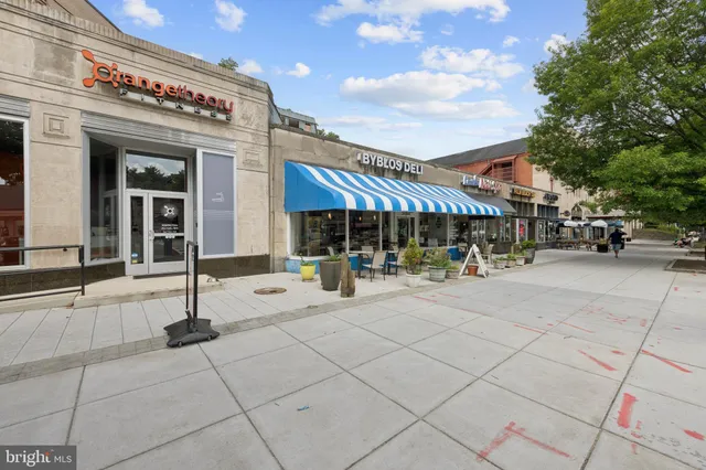 $192,000 | 2710 Macomb Street Northwest, Unit 418, Washington, DC 20008