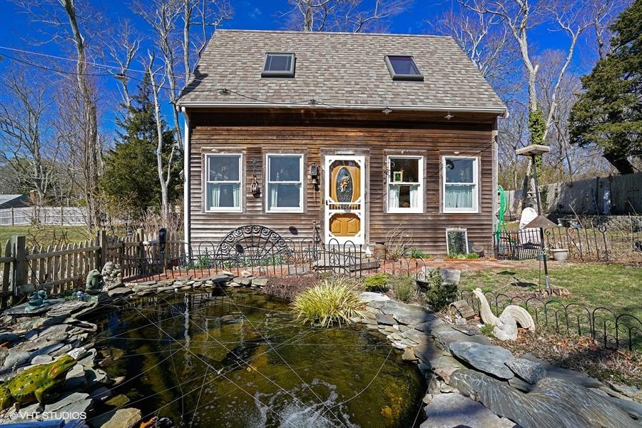 129 South Orleans Road Orleans, MA 02653 - Photo 1 of 14 Front View