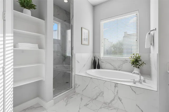 $425,000 | 8409 Hempstead Road, Unit H, Houston, TX 77008