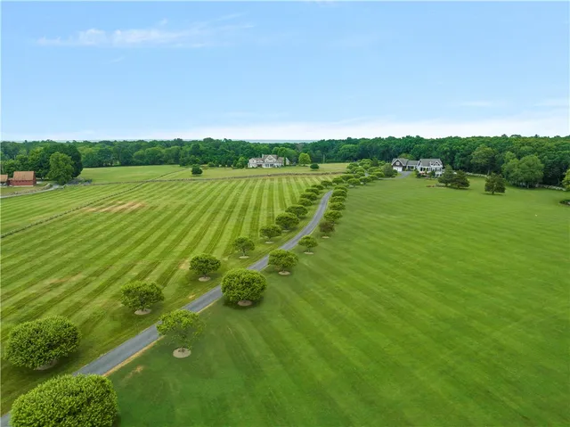 $10,000,000 | 1 Gerald's Farm Drive, Exeter, RI 02822