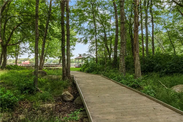 $10,000,000 | 1 Gerald's Farm Drive, Exeter, RI 02822