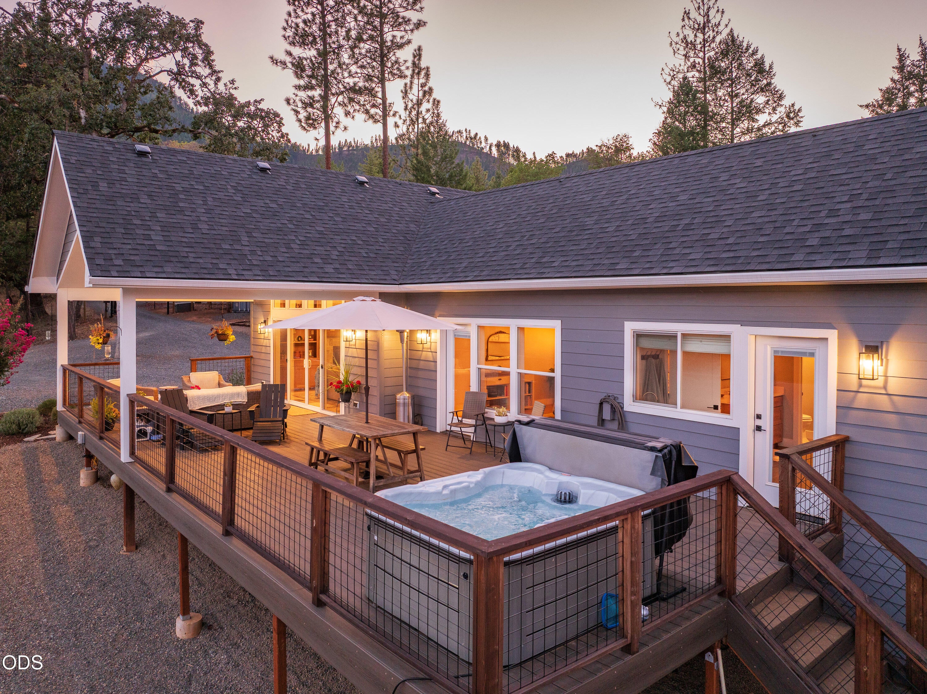 145 Lomas Road Jacksonville, OR 97530 - Photo 40 of 57 Gallery Image 40