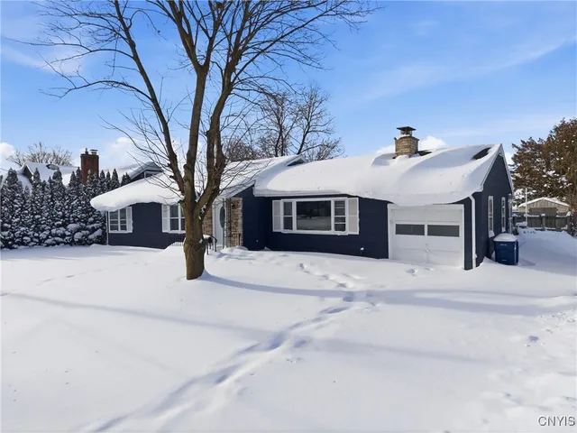 $305,000 | 211 Dorchester Avenue, Syracuse, NY 13203