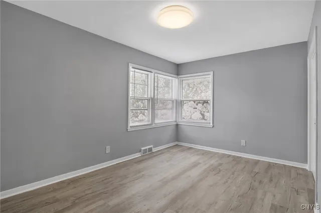 $305,000 | 211 Dorchester Avenue, Syracuse, NY 13203