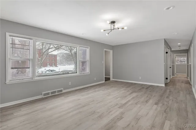 $305,000 | 211 Dorchester Avenue, Syracuse, NY 13203