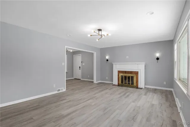 $305,000 | 211 Dorchester Avenue, Syracuse, NY 13203