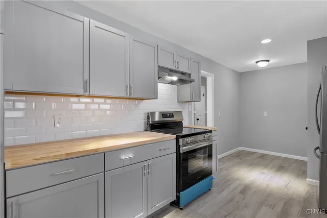 $305,000 | 211 Dorchester Avenue, Syracuse, NY 13203