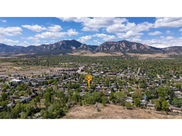 $1,053,000 | 140 Iroquois Drive, Boulder, CO 80303
