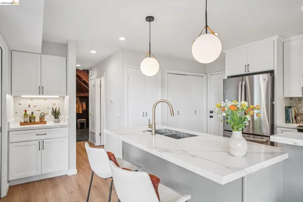 $1,295,000 | 2835 Morley Drive, Oakland, CA 94611